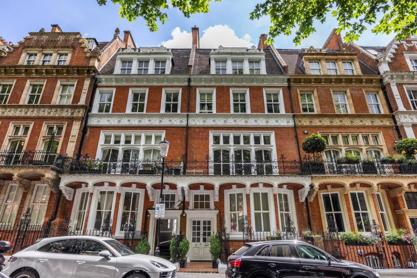 Lovely 1 Bedroom West Ferienhaus